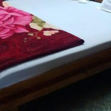 New Apsara Lodge Ongole Eksteriør billede