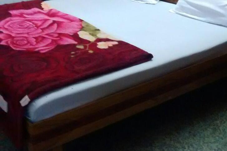 New Apsara Lodge Ongole Eksteriør billede